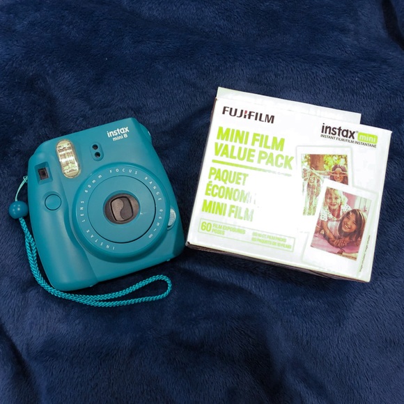 FujiFilm Other - Instax Mini 8 Fuji Film Camera